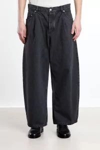 A Kind of Guise Duma Pleated Denim Jeans – Grey Denim | Centre Commercial